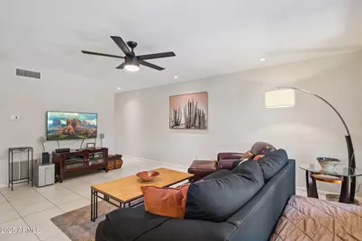 5207 N 24th Street #102, Phoenix, AZ 85016 - Photo 6