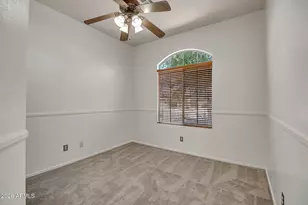 24250 N 39th Ave, Glendale, AZ 85310 - Photo 18