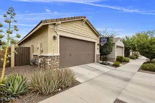 14154 W Voltaire St, Surprise, AZ 85379 - Photo 2