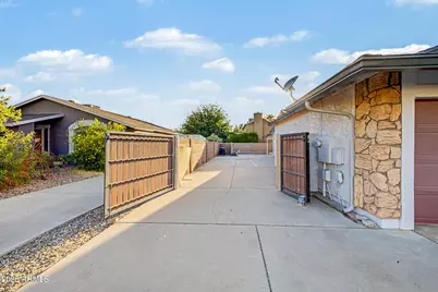 202 S Kenneth Place, Chandler, AZ 85226 - Photo 36