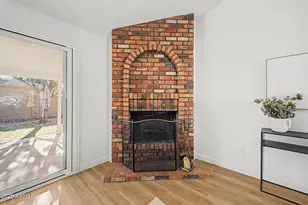 202 S Kenneth Pl, Chandler, AZ 85226 - Photo 6