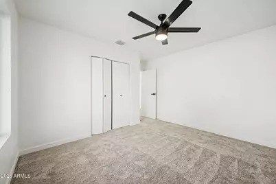 202 S Kenneth Place, Chandler, AZ 85226 - Photo 24