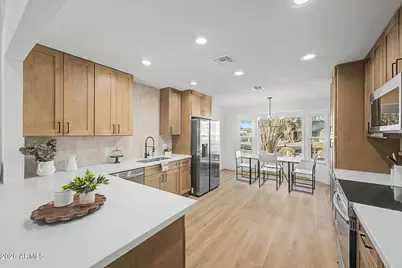 202 S Kenneth Place, Chandler, AZ 85226 - Photo 14