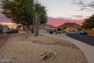 6458 W Saddlehorn Rd, Phoenix, AZ 85083 - Photo 2