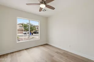11324 W Madisen Ellise Dr, Surprise, AZ 85378 - Photo 26