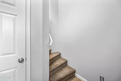 1633 E Lakeside Drive #165, Gilbert, AZ 85234 - Photo 6