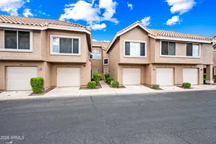 1633 E Lakeside Dr, Gilbert, AZ 85234 - Photo 36