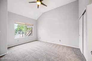 1633 E Lakeside Dr, Gilbert, AZ 85234 - Photo 22