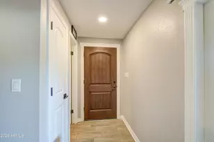 916 S Hacienda Dr, Tempe, AZ 85281 - Photo 30