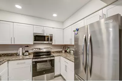 916 S Hacienda Drive #A, Tempe, AZ 85281 - Photo 10