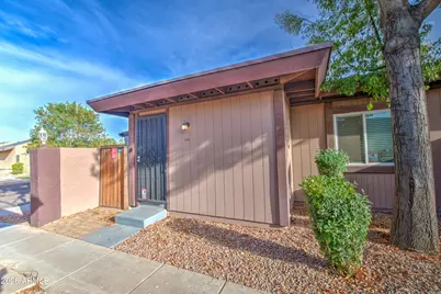 916 S Hacienda Drive #A, Tempe, AZ 85281 - Photo 1