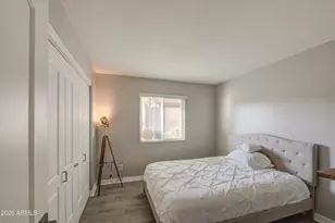 916 S Hacienda Dr, Tempe, AZ 85281 - Photo 22