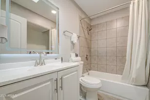 916 S Hacienda Dr, Tempe, AZ 85281 - Photo 14