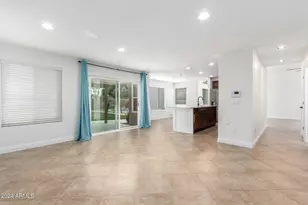 7217 W Crest Ln, Glendale, AZ 85310 - Photo 10