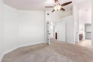 7217 W Crest Ln, Glendale, AZ 85310 - Photo 18