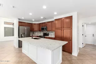7217 W Crest Ln, Glendale, AZ 85310 - Photo 14