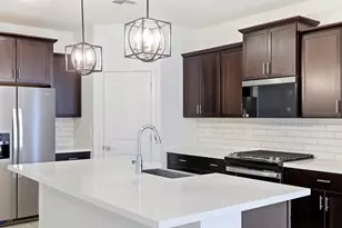 15788 W Cottontail Ln, Surprise, AZ 85387 - Photo 4