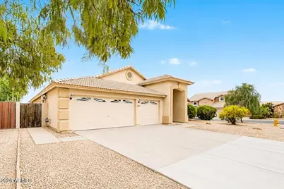 1462 E Erie Street, Chandler, AZ 85225 - Photo 2