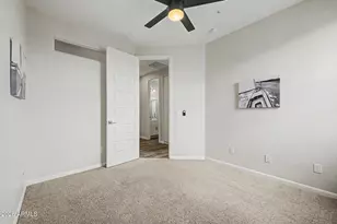 2090 S Dorsey Ln, Tempe, AZ 85282 - Photo 24