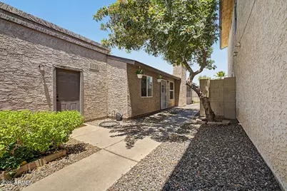 4054 E Contessa Street, Mesa, AZ 85205 - Photo 4