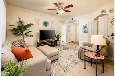 14950 W Mountain View Boulevard #4109, Surprise, AZ 85374 - Photo 6