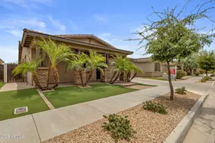 22467 E Munoz St, Queen Creek, AZ 85142 - Photo 2