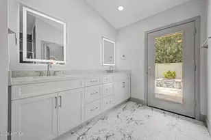 10052 N 76th Pl, Scottsdale, AZ 85258 - Photo 24