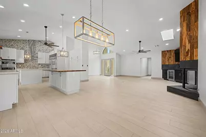 10052 N 76th Place, Scottsdale, AZ 85258 - Photo 2