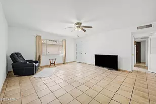 5232 W Mauna Loa Ln, Glendale, AZ 85306 - Photo 12