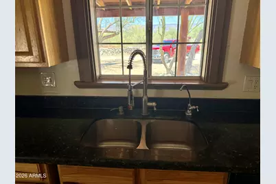 602 W Circle Mountain Road, New River, AZ 85087 - Photo 4