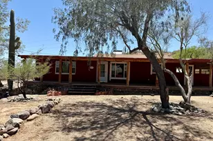 602 W Circle Mountain Rd, New River, AZ 85087 - Photo 1