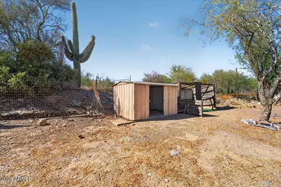 602 W Circle Mountain Road, New River, AZ 85087 - Photo 26