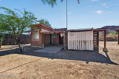 602 W Circle Mountain Road, New River, AZ 85087 - Photo 22
