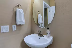 2157 W Scully Dr, Phoenix, AZ 85023 - Photo 26