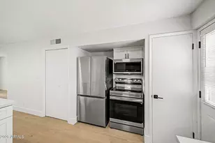 3505 E Campbell Ave, Phoenix, AZ 85018 - Photo 12