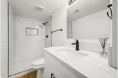 3505 E Campbell Avenue #11, Phoenix, AZ 85018 - Photo 2