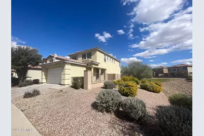 18235 N Alicia Court, Maricopa, AZ 85138 - Photo 2