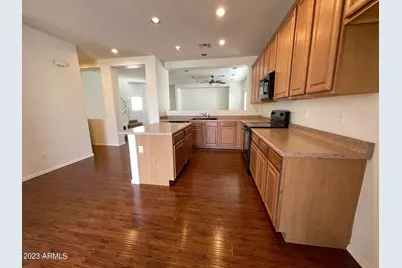 18235 N Alicia Court, Maricopa, AZ 85138 - Photo 6