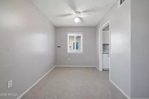 13611 N 98th Ave, Sun City, AZ 85351 - Photo 8