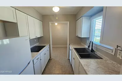 13611 N 98th Avenue #F, Sun City, AZ 85351 - Photo 6