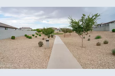 16860 W Buckhorn Trail, Surprise, AZ 85387 - Photo 42