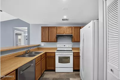 1777 W El Monte Place, Chandler, AZ 85224 - Photo 14