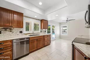 3017 W Hayward Ave, Phoenix, AZ 85051 - Photo 16