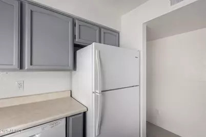 615 N Arrowhead Drive #Apt 3, Chandler, AZ 85224 - Photo 14