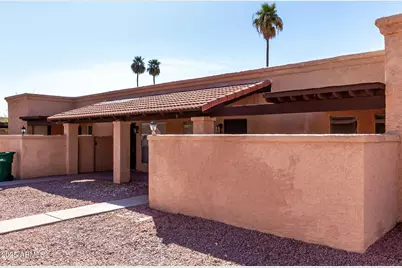 615 N Arrowhead Drive #Apt 3, Chandler, AZ 85224 - Photo 4