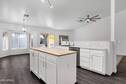 910 S Paradise Drive, Gilbert, AZ 85233 - Photo 22