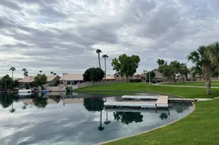 910 S Paradise Dr, Gilbert, AZ 85233 - Photo 16