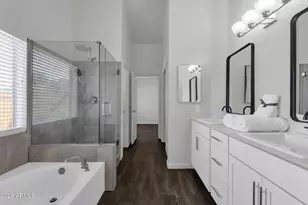910 S Paradise Dr, Gilbert, AZ 85233 - Photo 34
