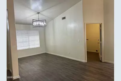 910 S Paradise Drive, Gilbert, AZ 85233 - Photo 18