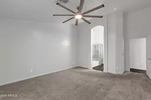 910 S Paradise Dr, Gilbert, AZ 85233 - Photo 30